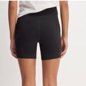Everlane Black Perform Bike Short Size M